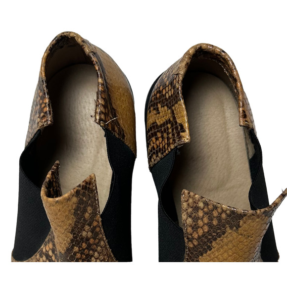 LAX Brown "Snake Skin" Ankle Booties size 37 - EUC - Picture 6 of 8